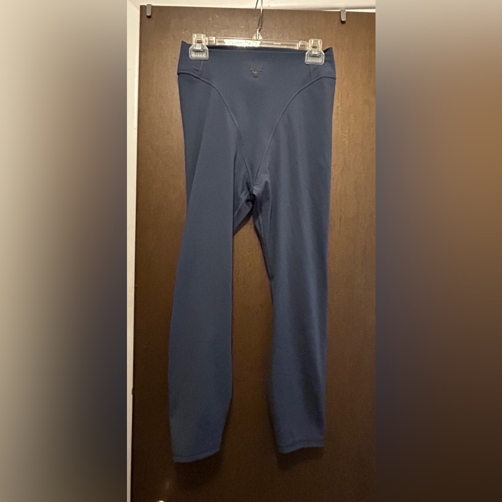 Gray size medium under armour women’s High-Waist Athletic Leggings